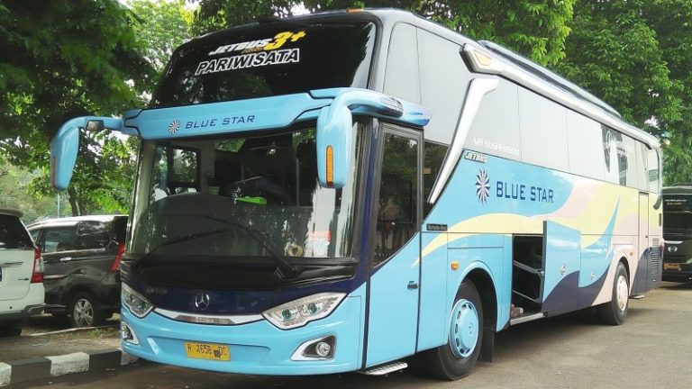 Info Lengkap Foto Dan Harga Sewa Bus Pariwisata Blue Star